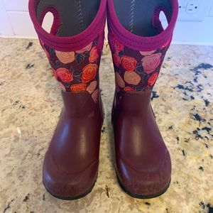 Kids bogs- the best boots out there!